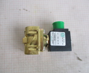 Клапан 
21H8KB120-BDV08110AY
2/2 Wege Magnetventil, N.C., G 1⁄2, vorgesteuert, NBR,
NW=12,0mm, P=0,1 - 20 bar, 110V 50Hz - 120V 60Hz, 15 VA, ODE